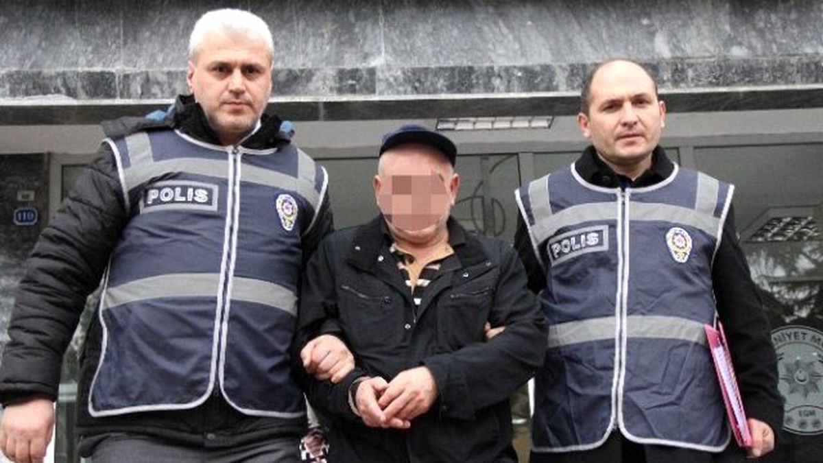 Halk Otobüsünde Elle Taciz İddiasına Gözaltı