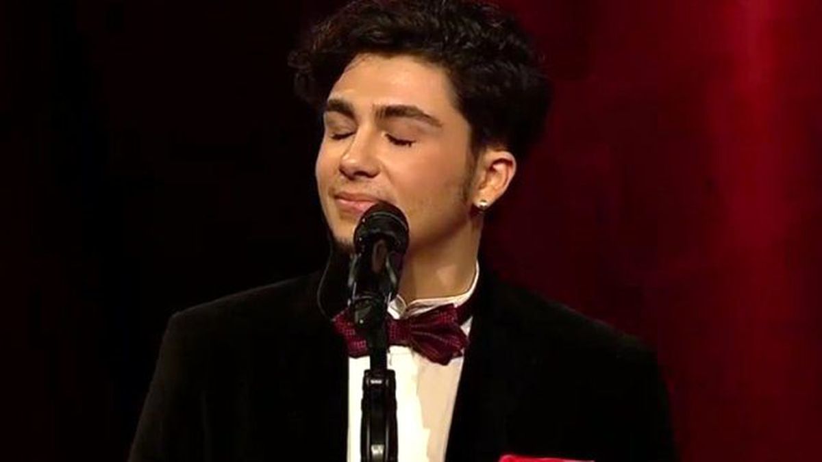 Aziz Kiraz 'Bir Ben Bir Allah Biliyor' (Final 3. Performans)