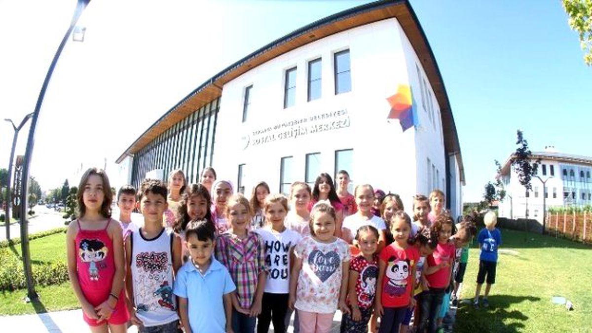 Başkan Toçoğlu Sosyal Gelişim Merkezi ile İlgili Değerlendirmelerde Bulundu