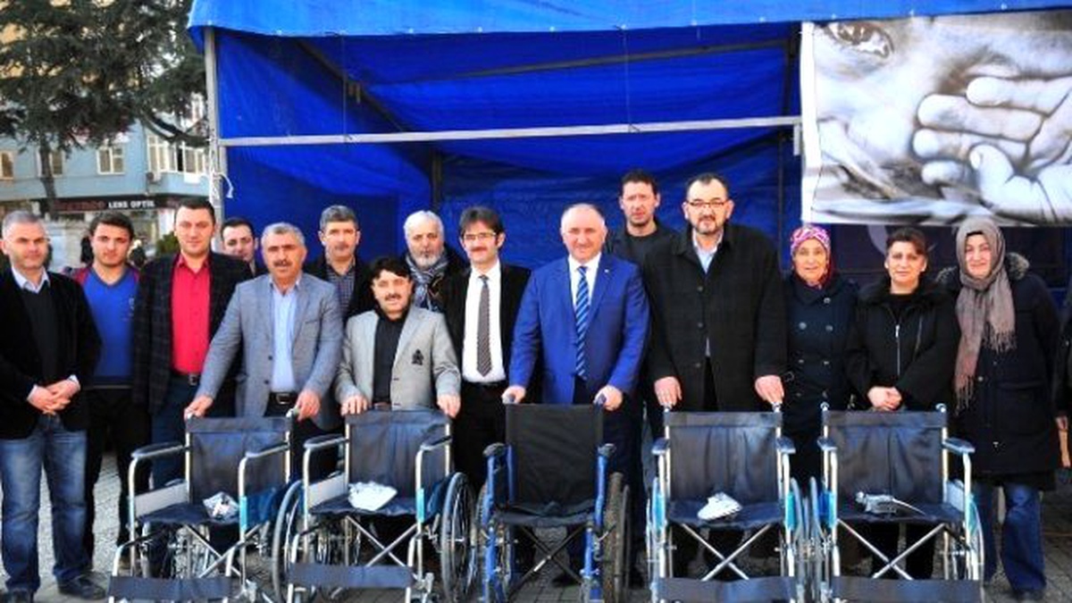 Bayırbucak Türkmenlerine Tekerlekli Sandalye