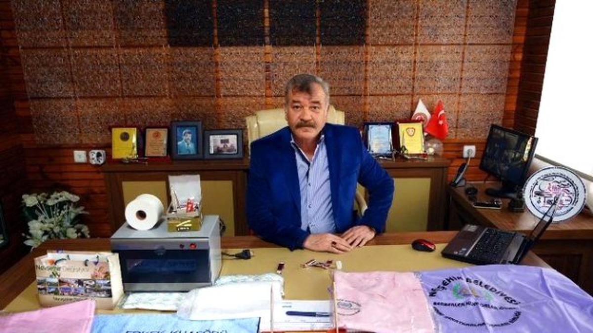 Berberler ve Kuaförler Odası Başkanı Cengiz Taşhan;"Ünver ile Esnafımız Çağ Atladı"