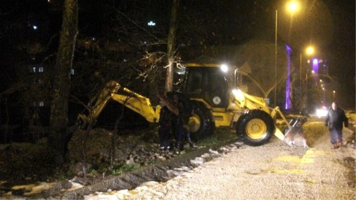 Bozkurt\'ta Aşırı Yağışlar Sele Dönüştü