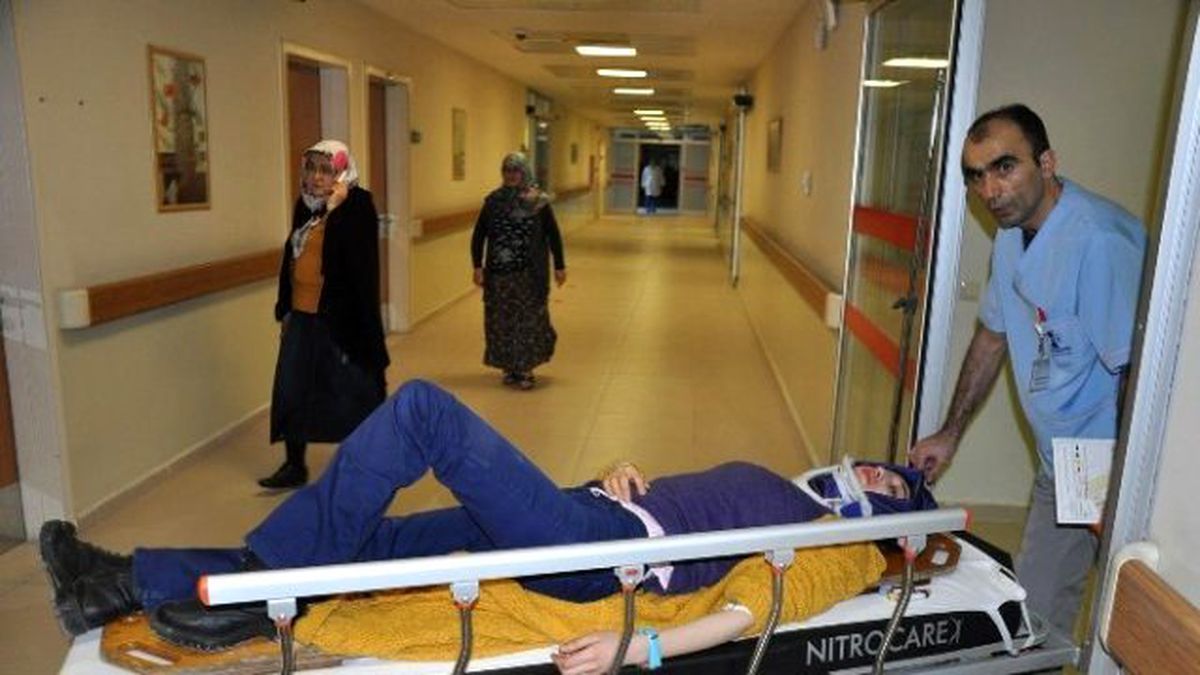 Bursa Caddeleri Çarpışan Otomobil Pisti Gibi...o Anlar Kamerada