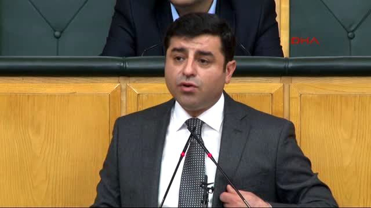 Demirtaş Biz Özyönetim, Özerklik Dediğimizde Tarihimize En Uygun Öneriyi Yapıyoruz.