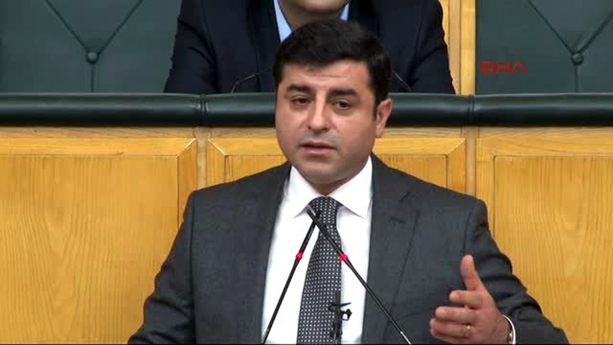 Demirtaş Biz Özyönetim, Özerklik Dediğimizde Tarihimize En Uygun Öneriyi Yapıyoruz.