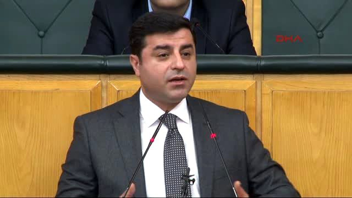 Demirtaş Biz Özyönetim, Özerklik Dediğimizde Tarihimize En Uygun Öneriyi Yapıyoruz.