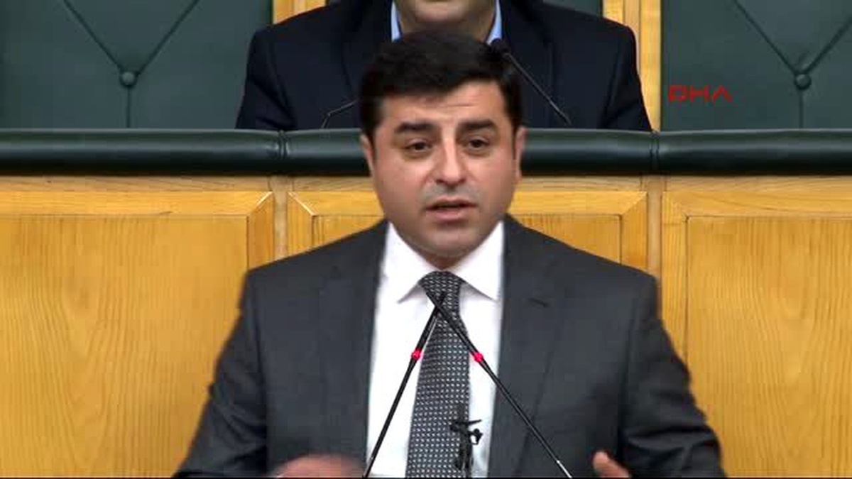 Demirtaş Biz Özyönetim, Özerklik Dediğimizde Tarihimize En Uygun Öneriyi Yapıyoruz.