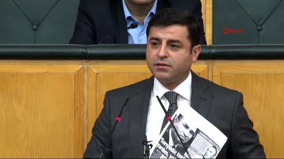 Demirtaş Biz Özyönetim, Özerklik Dediğimizde Tarihimize En Uygun Öneriyi Yapıyoruz.