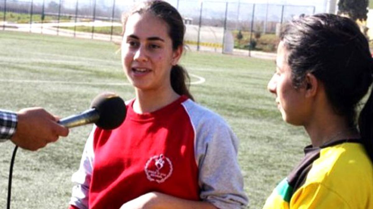 Güneydoğulu Kızlar Alkış Aldı