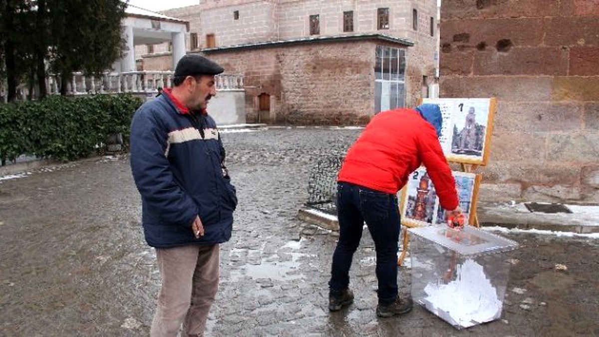 İncesu Belediyesi Saat Kulesinin Yapımı İçin Referandum Yaptı