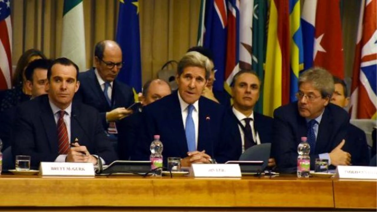 John Kerry\'den Dışişleri Bakanlığı Müsteşarı Sinirlioğlu\'na \'Yumruk\' Şakası