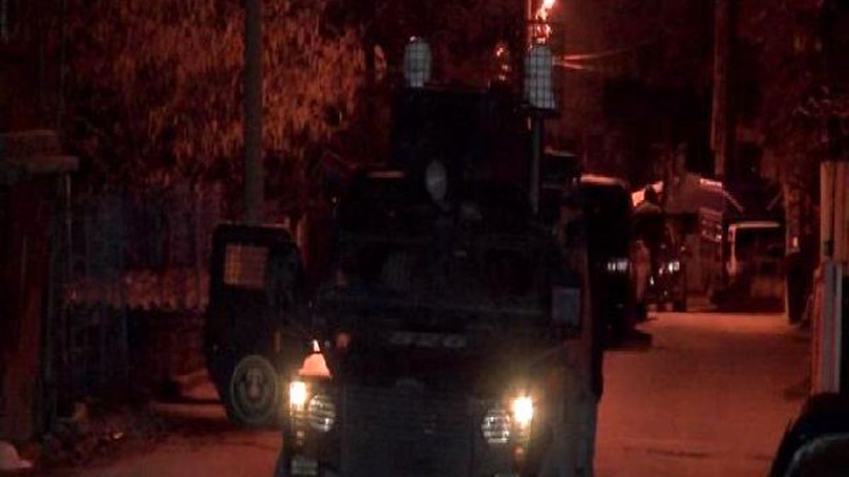 Küçükçekmece\'de Helikopter Destekli Terör Operasyonu