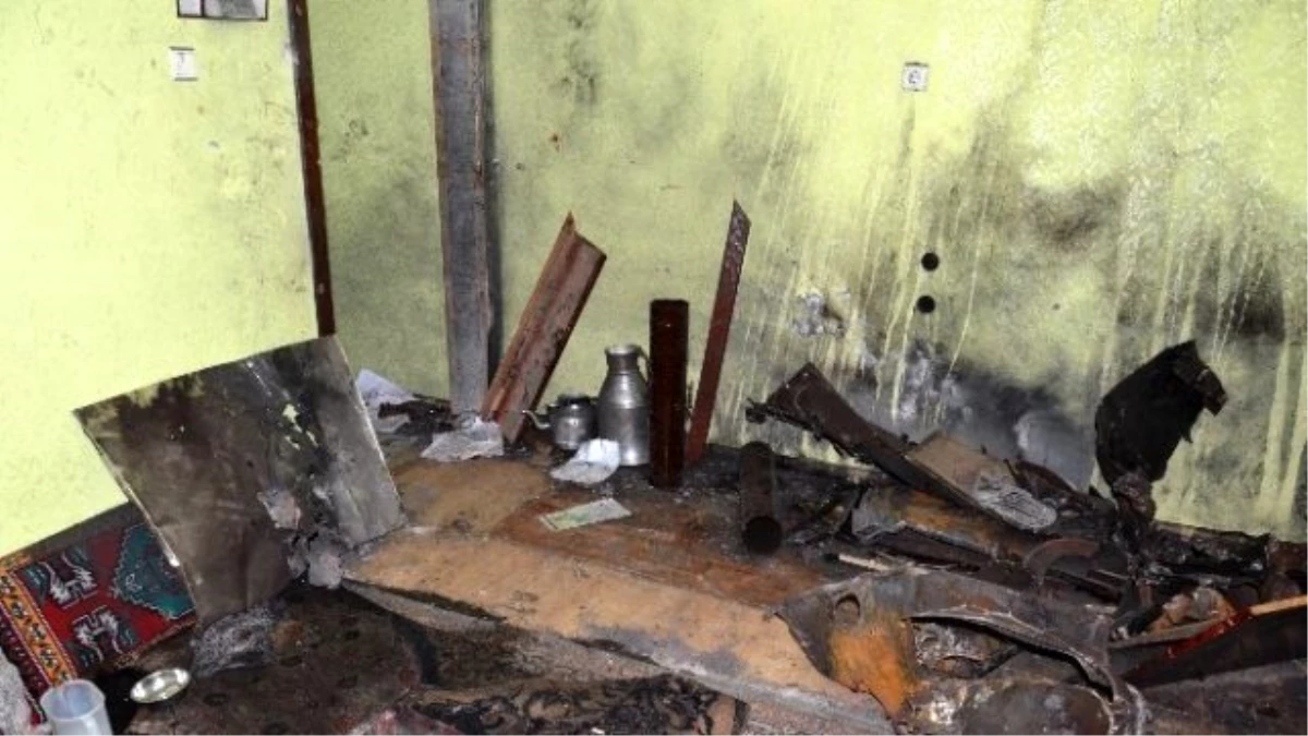 Malatya\'da Odun İçerisine Yerleştirilen Bomba Patladı: 7 Yaralı