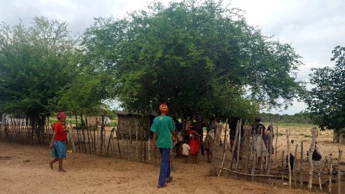 Namibya\'da \'San People Kabilesine Acil İnsani Yardım ve Kırsal Kalkınma\' Projeleri Başlatıldı