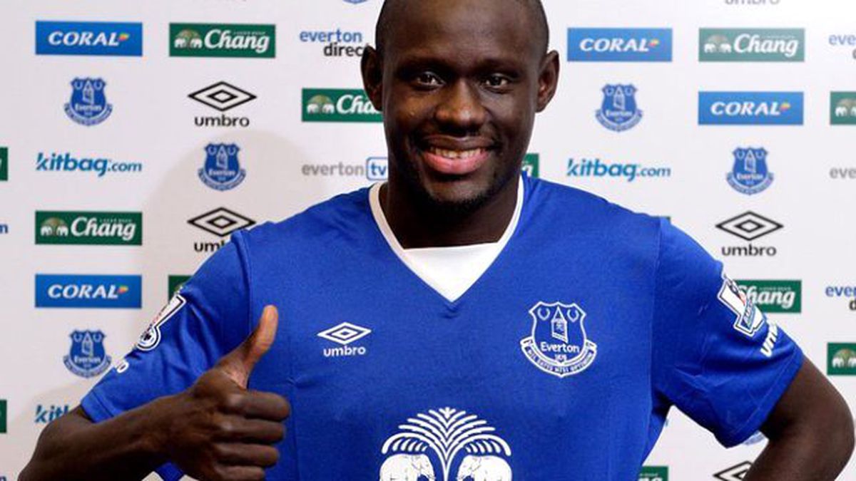 Niasse Resmen Premier Lig\'de!