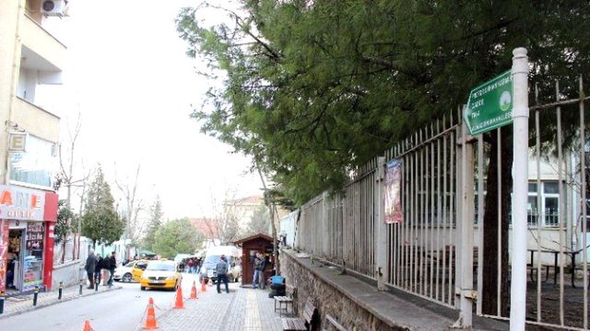 Orhan Karmış\'a Vefa