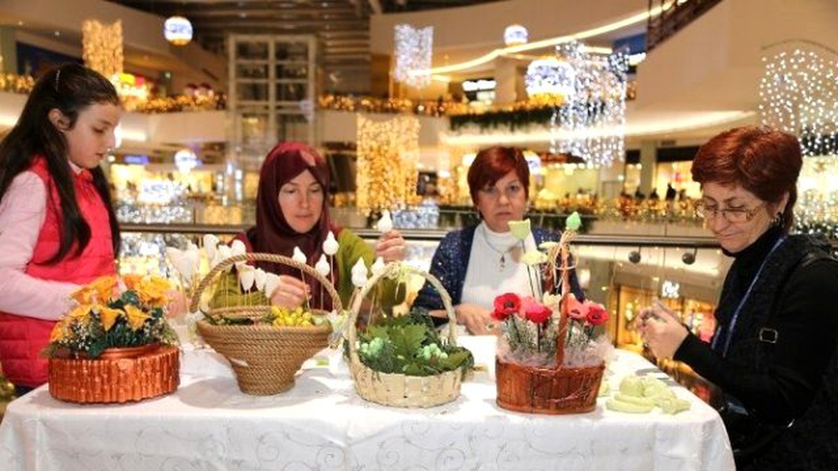 Sabundan Meyve Çeşitli Meyveler Yapılıyor
