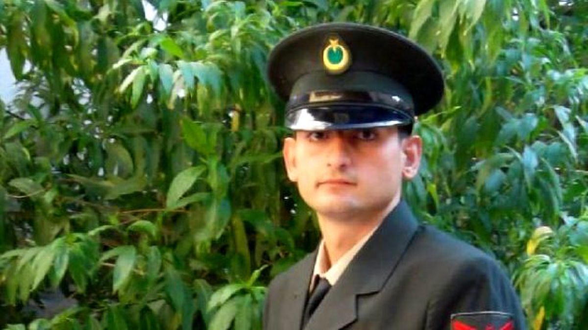 Şehit Hüseyin Şerbetçi\'yi Son Yolcuğuna 8 Bin Kişi Uğurladı