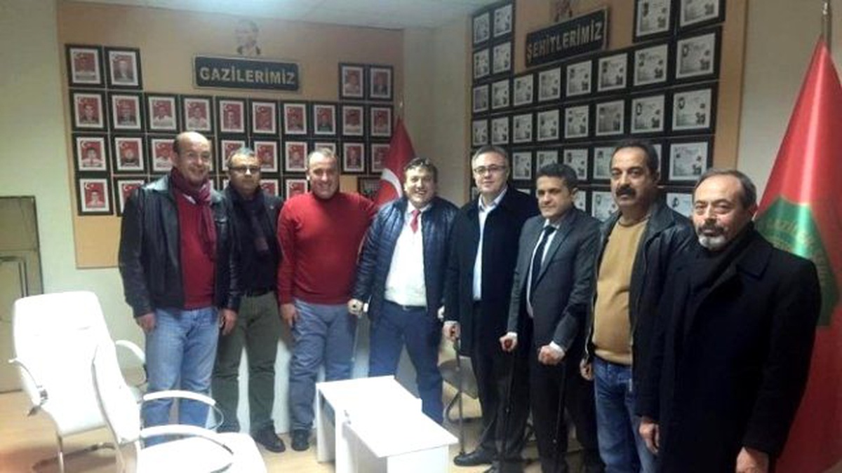 Uşak CHP\'den Şehit Yakınları ve Gazilere Ziyaret