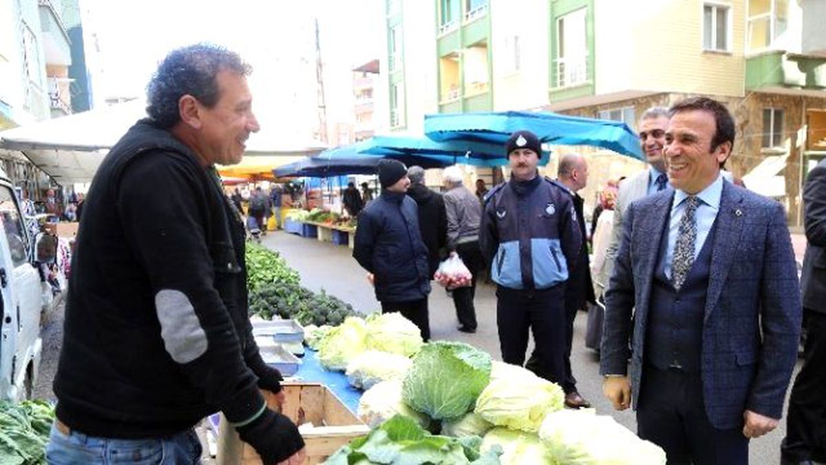 Başkan Genç, Pazar Yerini Gezdi