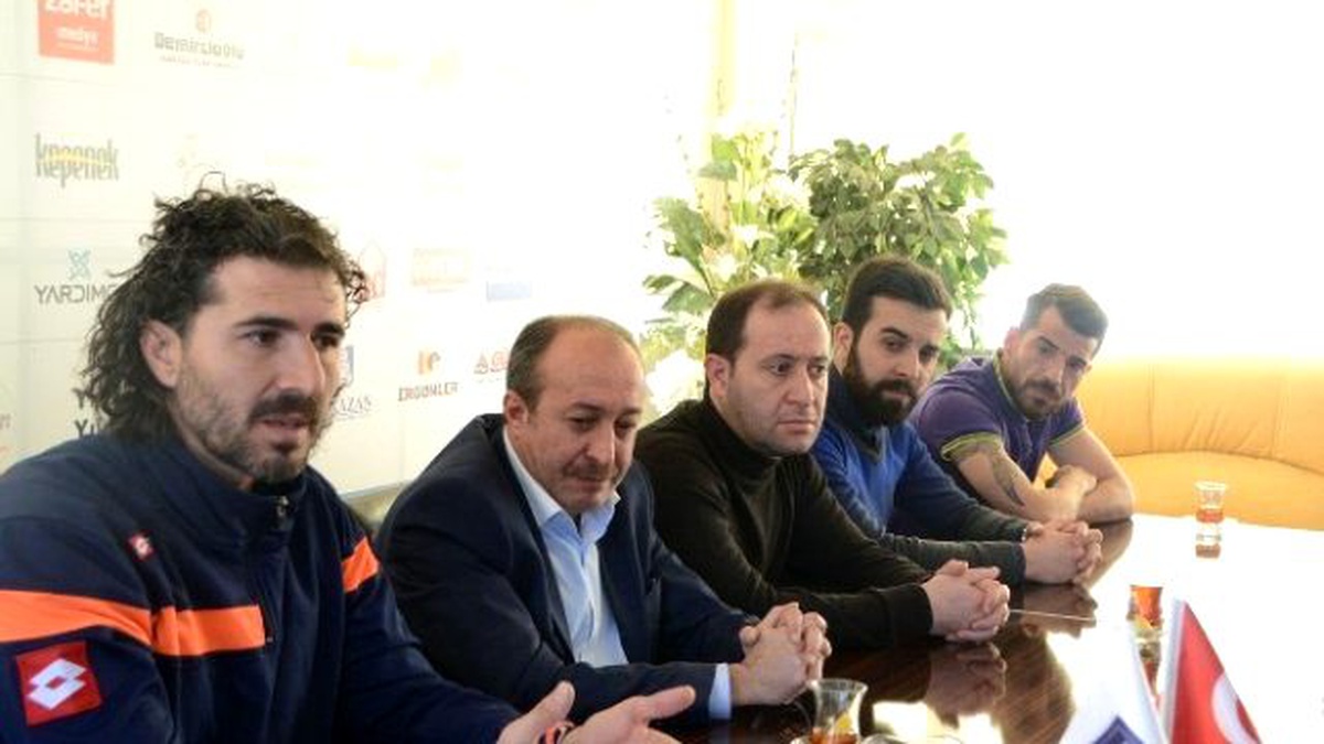 Bb Erzurumspor Genel Sekreteri Basın Sözcüsü Taşkesenligil Açıklaması