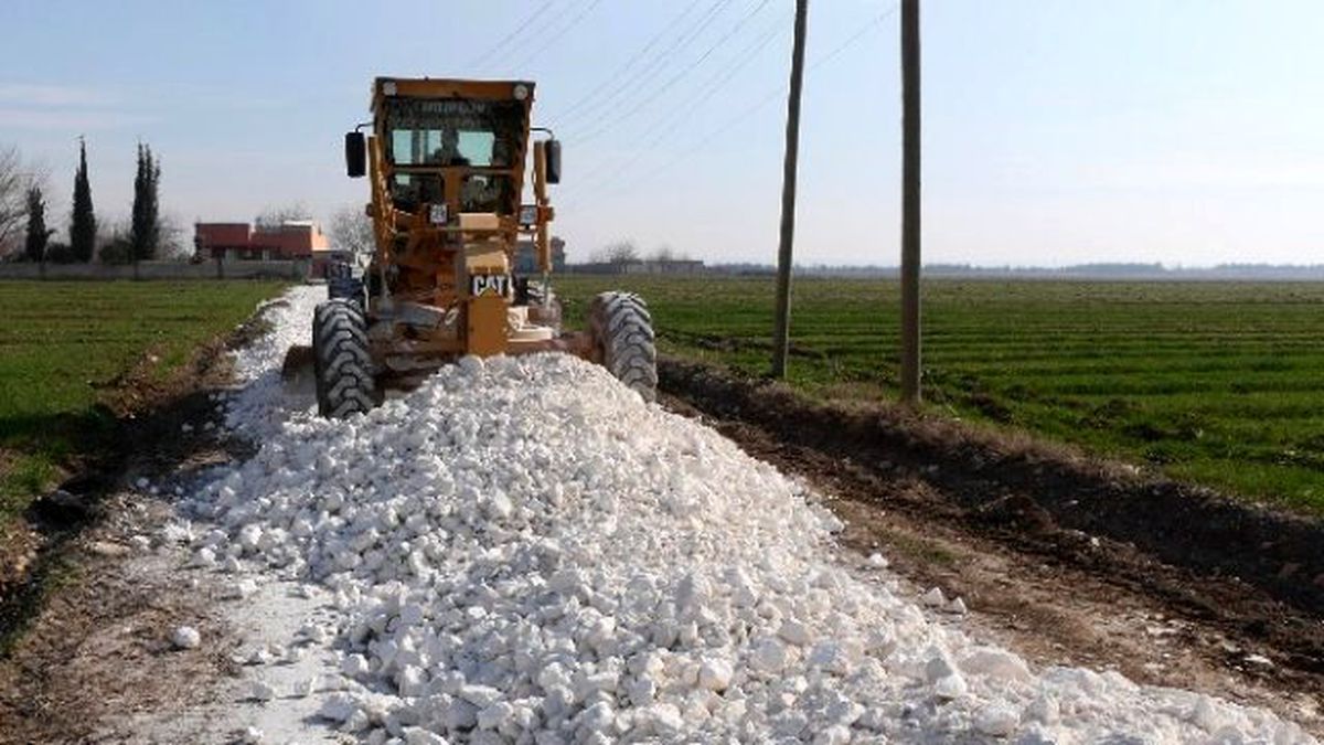 Haliliye\'de Yol Ağı Hızla Genişliyor