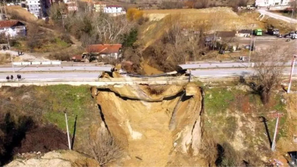 Karabük-Kastamonu Yolu, Servis Yolu ile Ulaşıma Açılacak