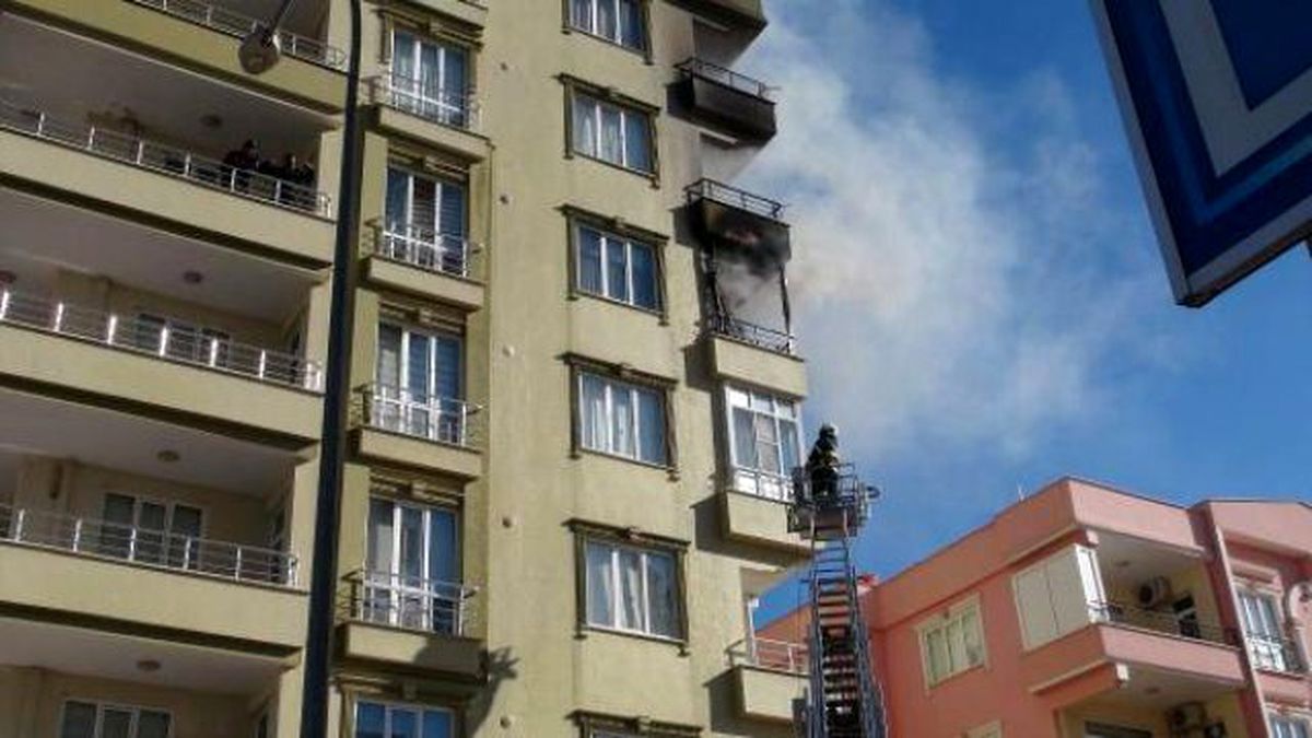 Kilis\'te Ev Yangını