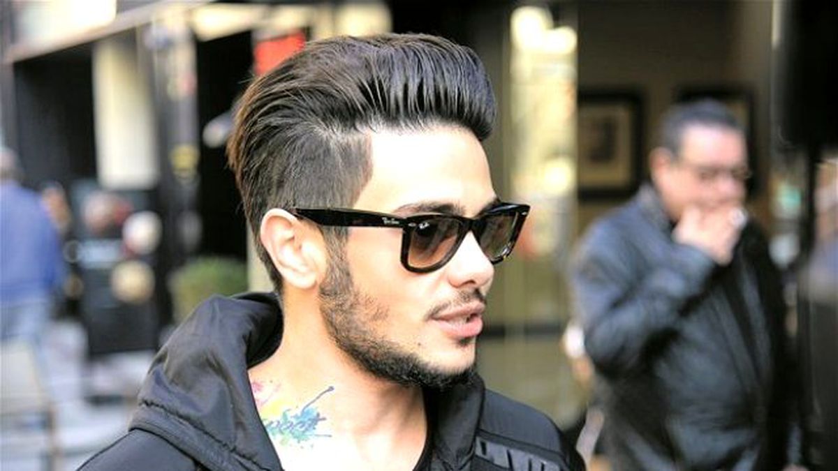 Rüzgar Erkoçlar Modaya El Attı