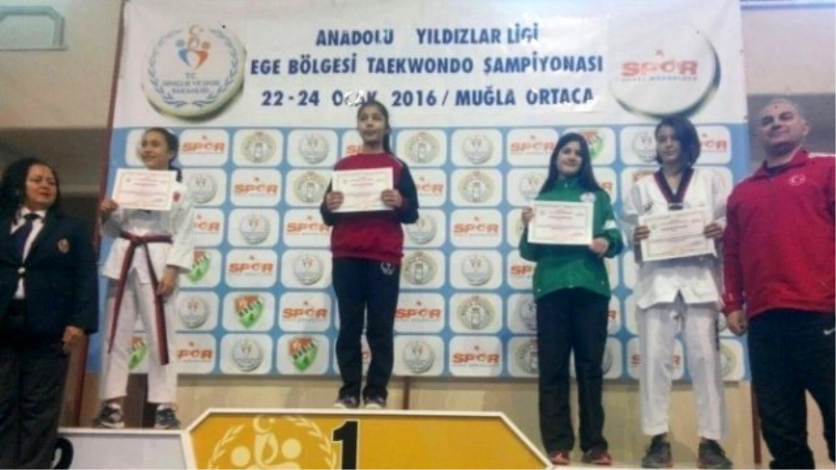 1885 Tavşanlı Spor Kulübü Taekwondo Takımı Türkiye Yarı Finallerinde