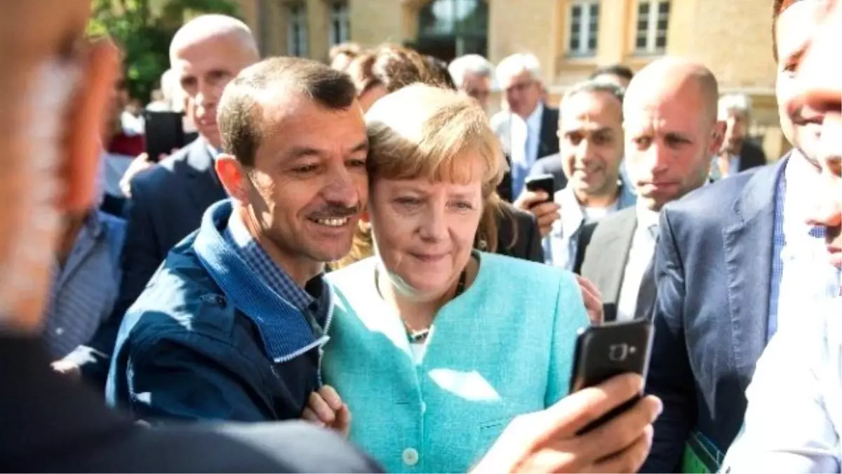 Merkel\'e Anket Şoku! Almanlar Artık Desteklemiyor