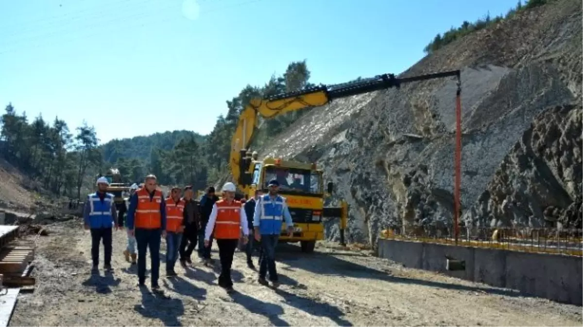 Bölge Müdürü Özgür Baraj İnşaatlarını İnceledi