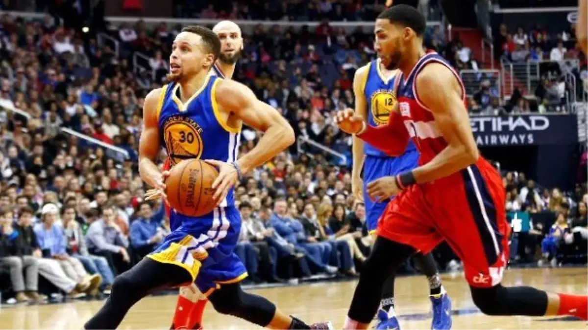 Curry 51 Sayı ile Ezdi Geçti