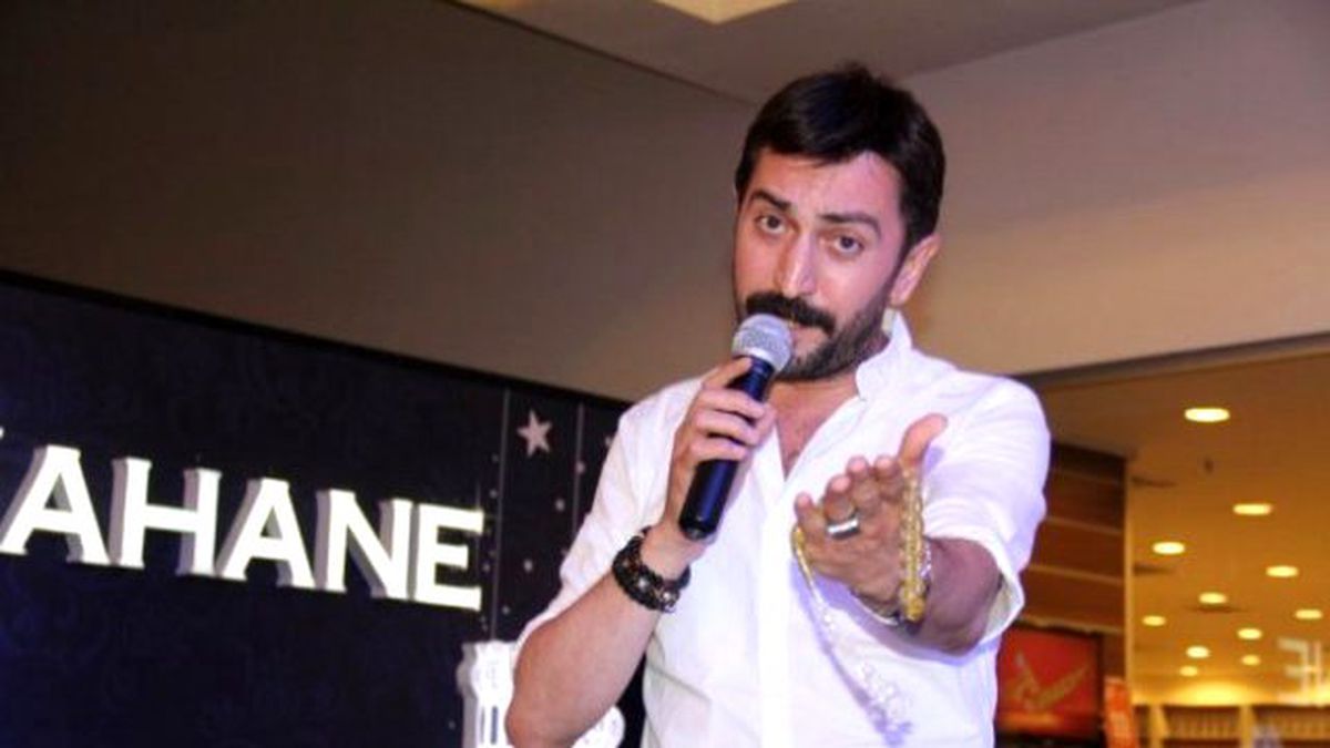 Ferman Toprak'a Eski Sevgiliden Çıplak Fotoğraflı Şantaj