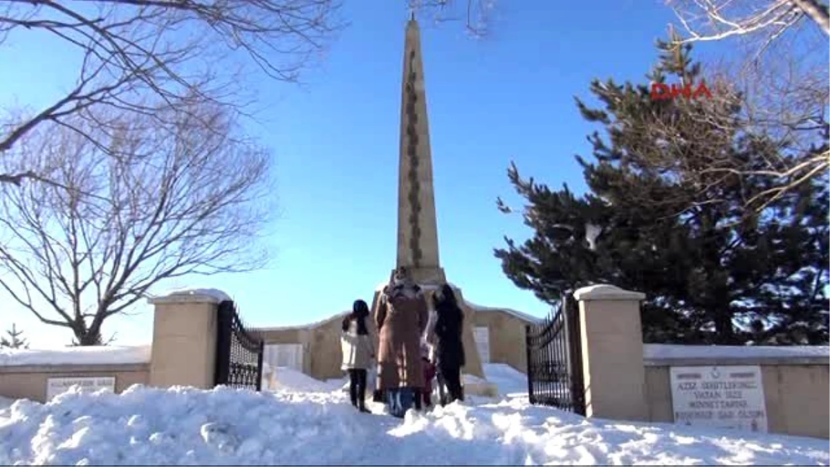 Kars- Sarıkamış Şehitliği Ziyaretçi Rekoru Kırıyor