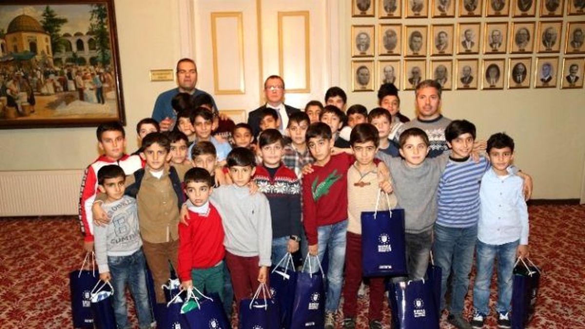 Mardinli Çocukların Bursa Keyfi