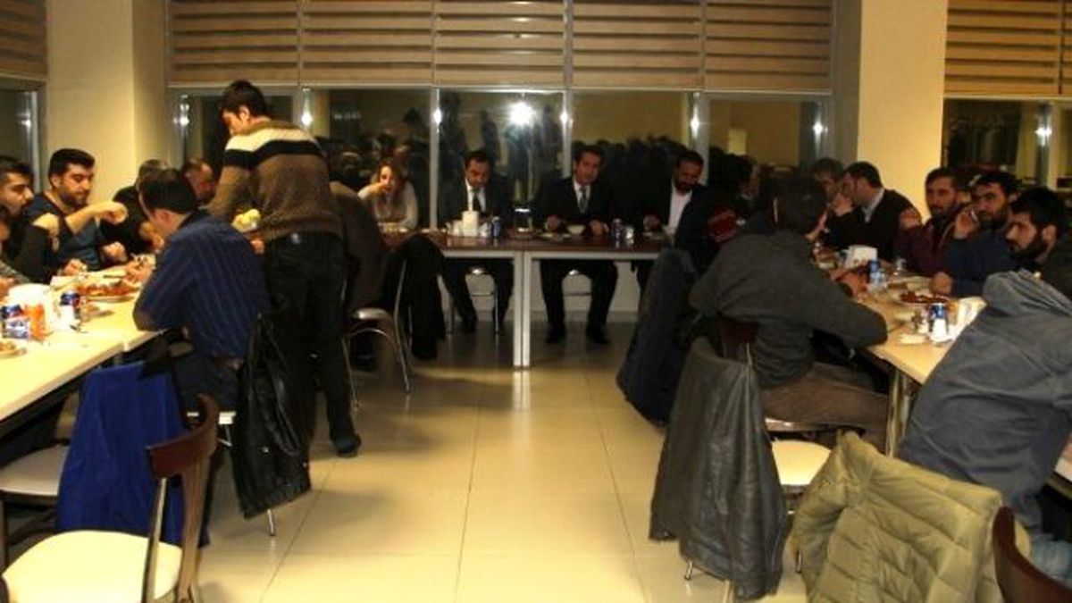 Sağlık Müdürü Dönmez Gazetecilerle Bir Araya Geldi