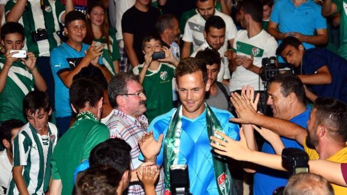 Tom de Sutter\'den Bursaspor\'a İhtar