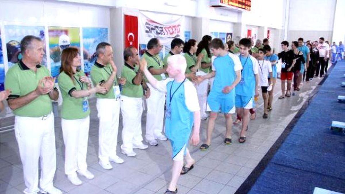 Türkiye Görme Engelliler Bireysel Yüzme Şampiyonası Alanya\'da Başladı