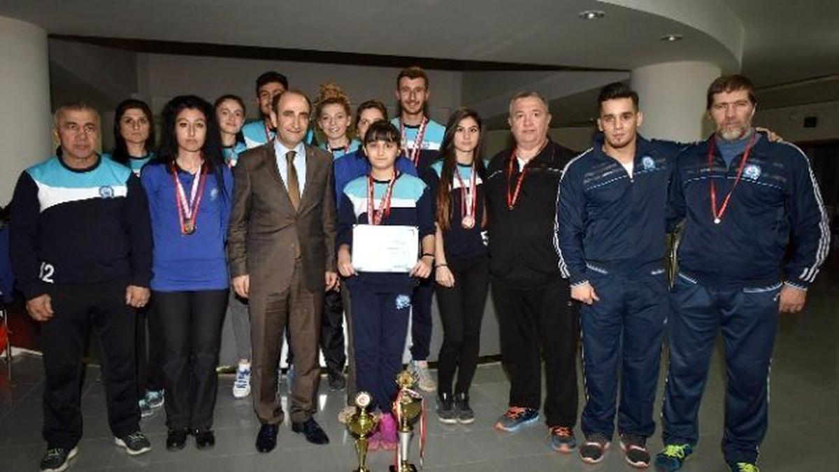 Yıldırım Belediyesporlu Sporculardan 20 Madalya