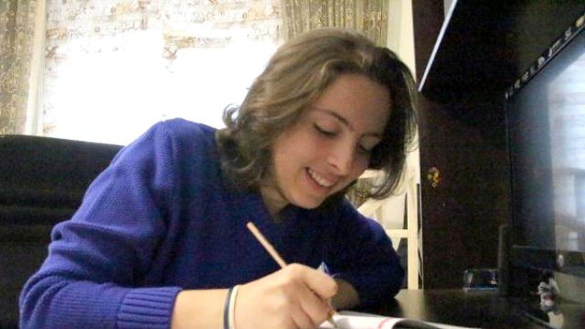 Ailesinin Desteğiyle Lösemiyi Yendi, Şimdi Üniversitede Okuyor