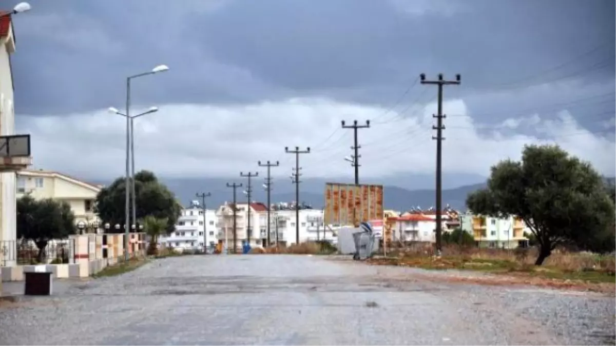 Akkol ve Adıyaman, Sahilden 5 Kilometre Yürüyerek Taksiye Binmiş