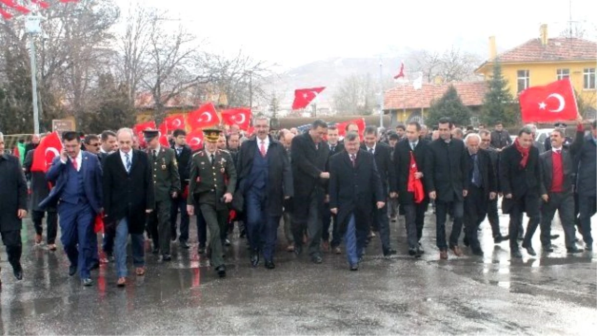 Atatürk\'ün Niğde\'ye Gelişinin 82. Yılı Törenlerle Kutlandı