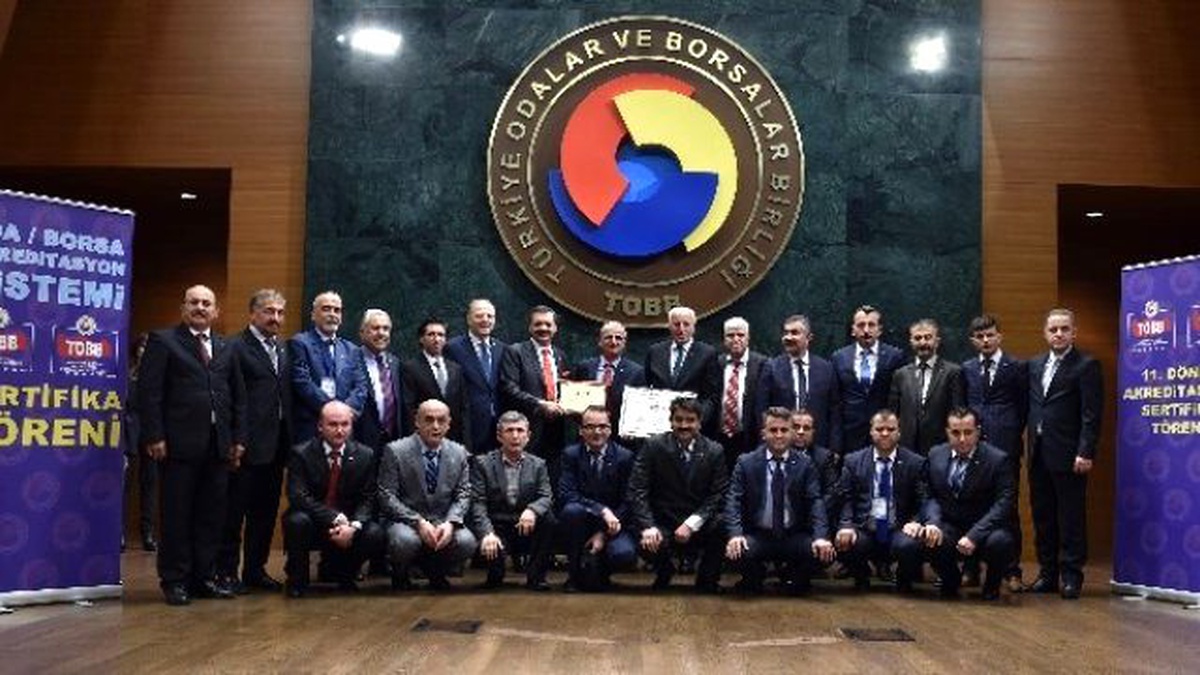 Bto\'da "Akreditasyon Sertifikası" Sevinci