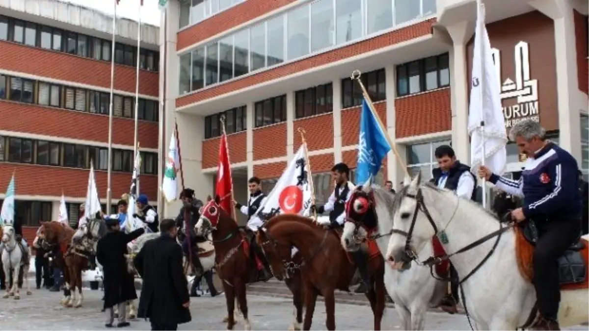 Cirit Kulüplerine Arpa ve Para Yardımı