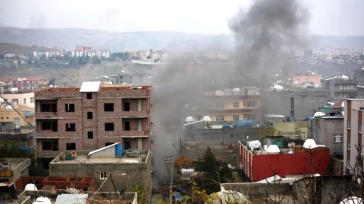 Cizre\'de Yangın: 9 Ölü, 25 Yaralı