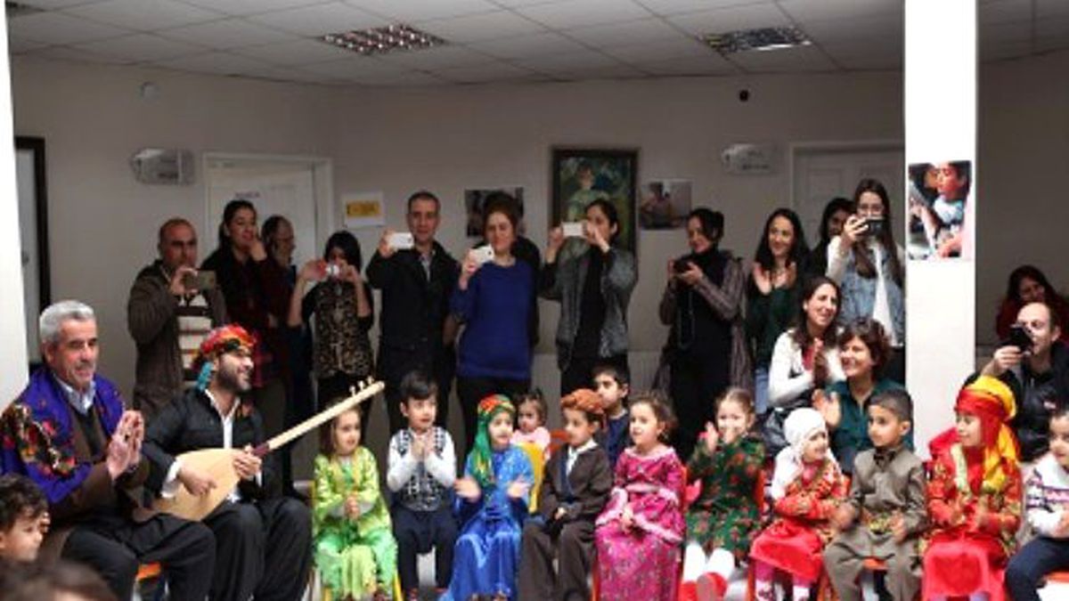 Çocuk Dengbêj Divanı Düzenlendi