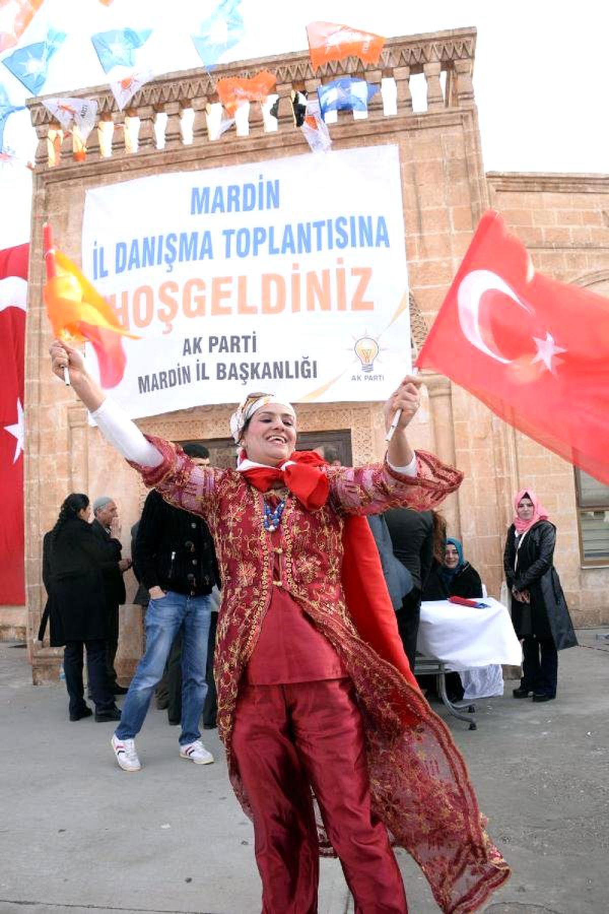 Davutoğlu Mardin\'de Terörle Mücadele Eylem Planı\'nı Açıkladı: Yeni Bir Kardeşlik Dönemini...