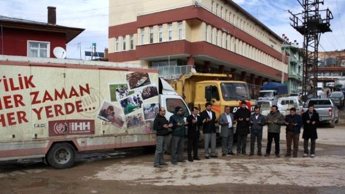 Derbent\'ten Bayırbucak Türkmenleri\'ne Yardım