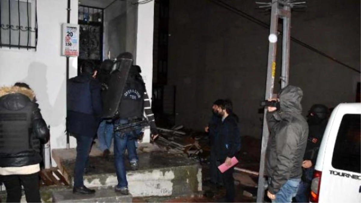 Polise Saldırı Sonrası Esenyurt'ta Terör Operasyonu